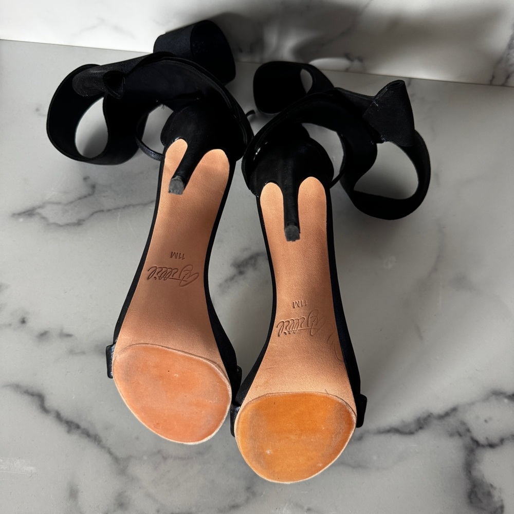 Amina’s Abdul Jillil Navy Blue Metallic Glitter Bow Sandals Heels Size US 11 - Picture 12 of 13